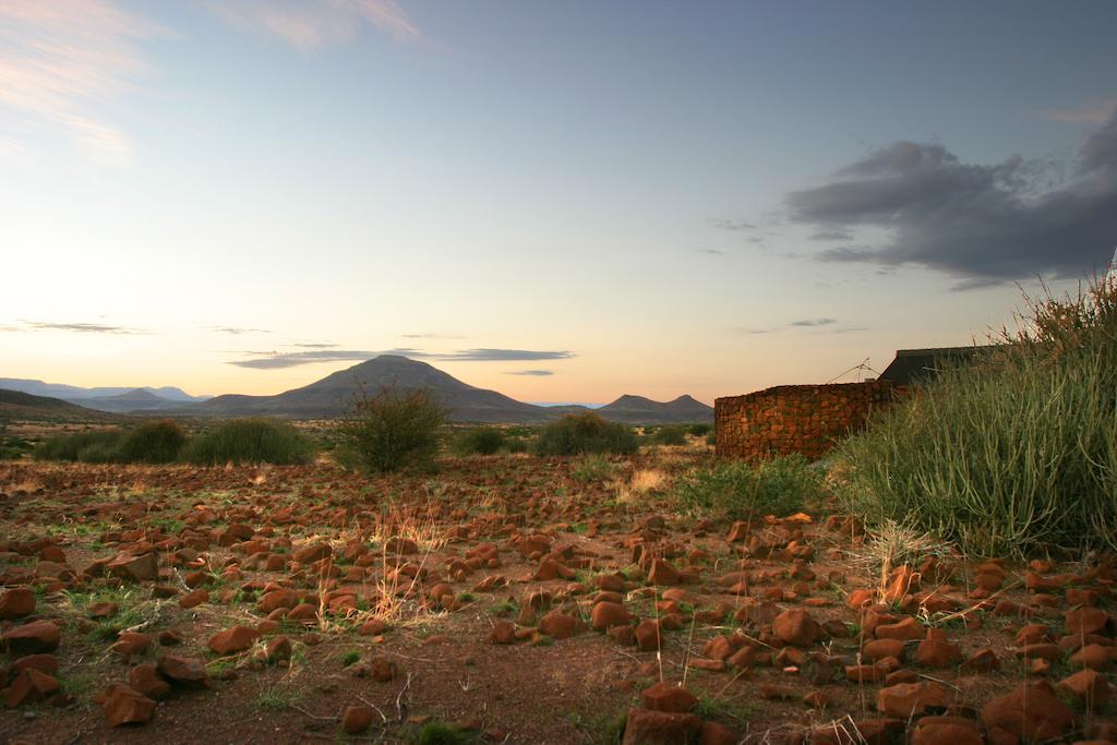 Etendeka Mountain Camp Damaraland Luaran gambar