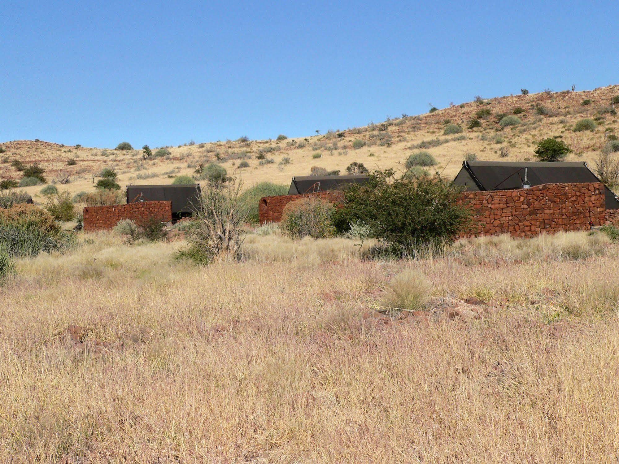 Etendeka Mountain Camp Damaraland Luaran gambar