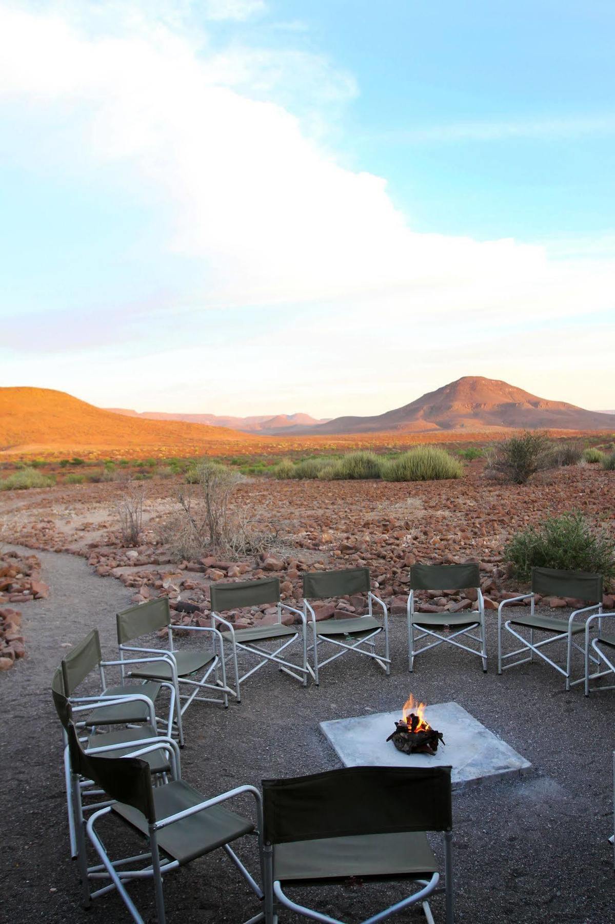 Etendeka Mountain Camp Damaraland Luaran gambar